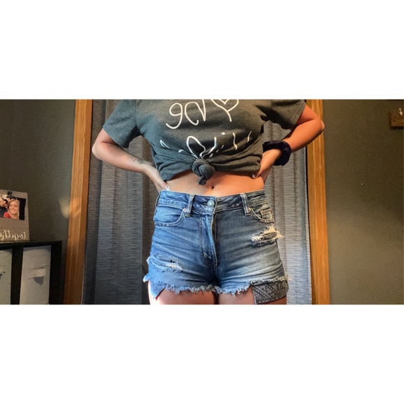 American Eagle Outfitters Pants - American Eagle shorts